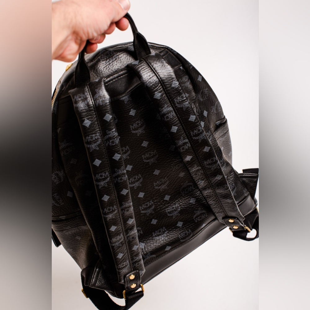 MCM Black Leather Visetos Studded Medium Stark Backpack - EUC! - Picture 7 of 10